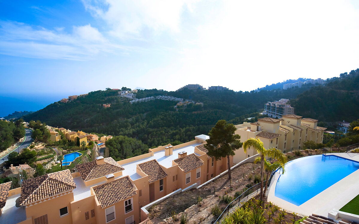 Altea 49