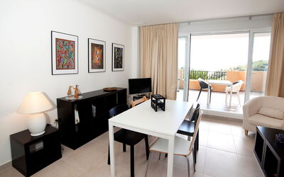 Accommodation:&nbsp;Los Lirios Iii 49.2