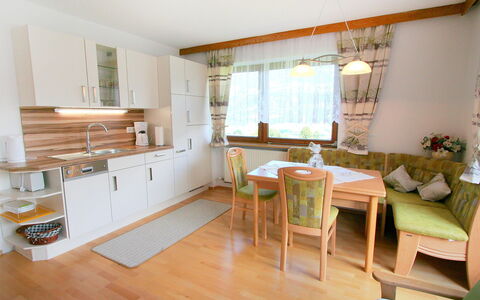 Christl: Room, Property, Furniture, Building, Floor, Interior Design, House, Wood Flooring, Hardwood, Kitchen