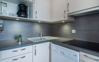 Accommodation:&nbsp;L'Open 560.18