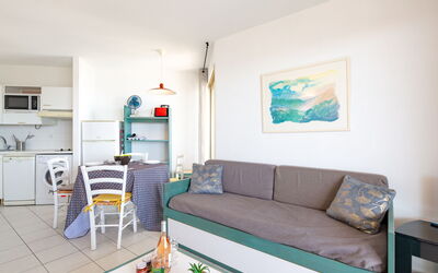Accommodation:&nbsp;L'Open 560.4