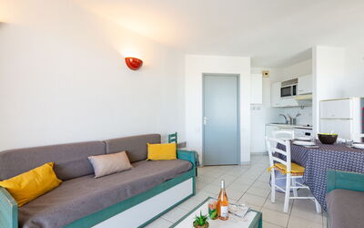 Accommodation:&nbsp;L'Open 560.4