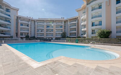 Accommodation:&nbsp;L'Open 560.2