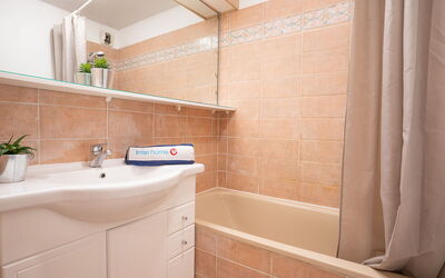 Accommodation:&nbsp;Port Quiétude 565.1