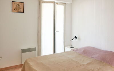 Accommodation:&nbsp;Port Quiétude 565.4