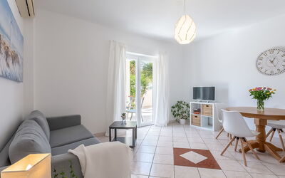Accommodation:&nbsp;Villa 2 Pools 104.6