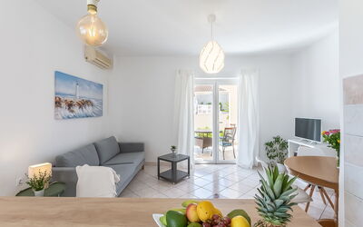 Accommodation:&nbsp;Villa 2 Pools 104.6