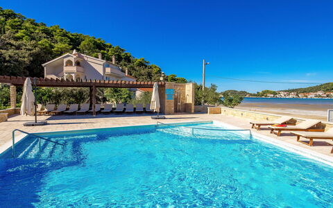 Rab Kampor 650: Water, Plant, Sky, Property, Building, Swimming Pool, Light, Blue, Azure, Shade