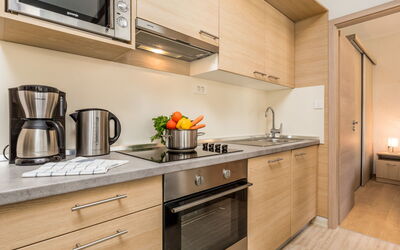 Accommodation:&nbsp;Superior 650.1