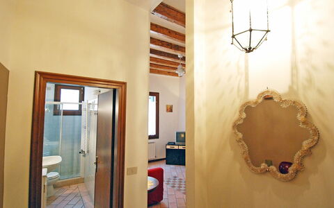 Barbaria de le Tole: Wall, Property, Room, Lighting, Interior Design, Ceiling, Light Fixture, House, Plaster, Floor