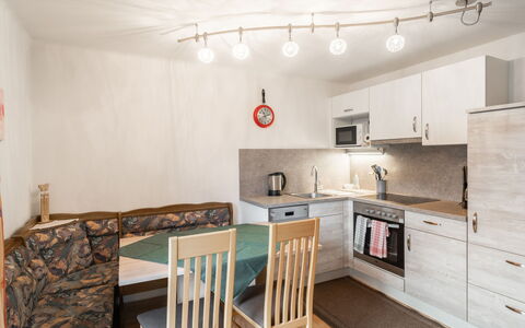 Accommodation:&nbsp;Sommerstein 200.3