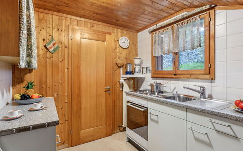 Eigersonne: Cabinetry, Kitchen Sink, Property, Sink, Countertop, Tap, Window, Plumbing Fixture, Wood, Door