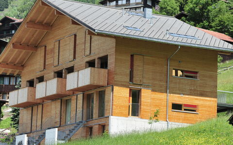 Roossi Apt. 1: Plant, Property, Building, Window, Wood, Tree, House, Land Lot, Cottage, Siding