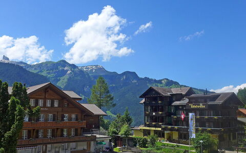 Alpina Apt. Ch: Mountainous Landforms, Mountain, Mountain Range, Mountain Village, Nature, Sky, Hill Station, Alps, Town, Property
