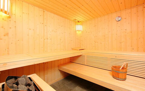 Chalet Jadi: Sauna, Room, Orange, Property, Interior Design, Architecture, Building, Furniture, Ceiling, Wood