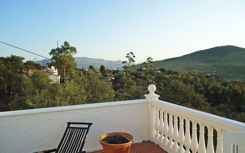 Pendle Heights: Property, Deck, Real Estate, Balcony, House, Sky, Home, Handrail, Room, Vacation