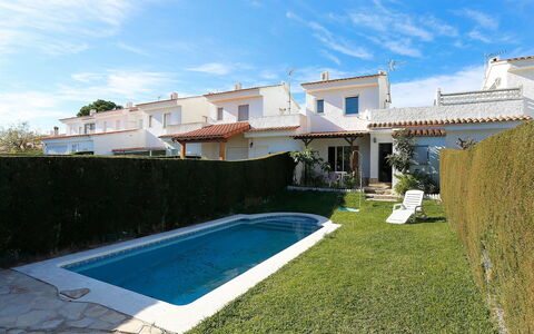 Montalt Viii: Property, House, Building, Real Estate, Swimming Pool, Residential Area, Apartment, Home, Villa, Architecture