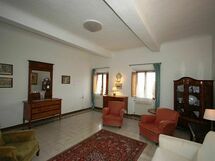 Accommodation:&nbsp;Righi 2