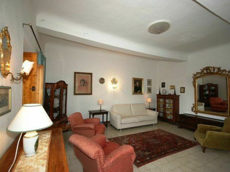 Accommodation:&nbsp;Righi 2
