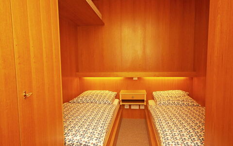 Walter: Room, Furniture, Property, Bed, Interior Design, Building, Architecture, Ceiling