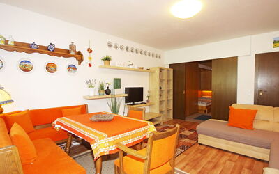 Accommodation:&nbsp;Walter 240.5