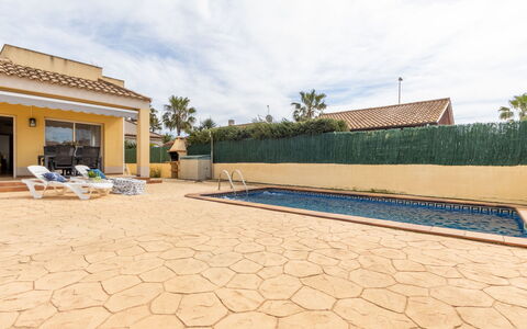 Flamenc 1: Floor, Swimming Pool, Flagstone, Tile, Shade, Design, Courtyard