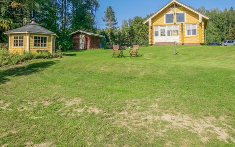Ahvenranta: Tree, Bank, House, Cottage, Lake, Pond, Forest, Log Cabin