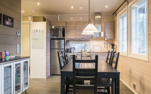 Villa Nummenranta 2: Cottage, House, Home, Garden Buildings, Siding, Log Cabin, Farmhouse, Estate, Shed, Yard
