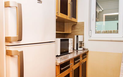 Accommodation:&nbsp;Gemini 1 725.1