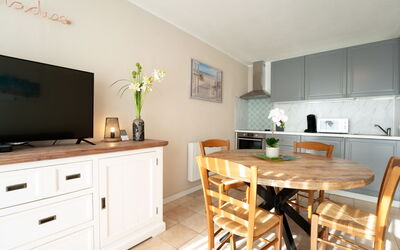 Accommodation:&nbsp;Astrid 101 with Balcony 410.14