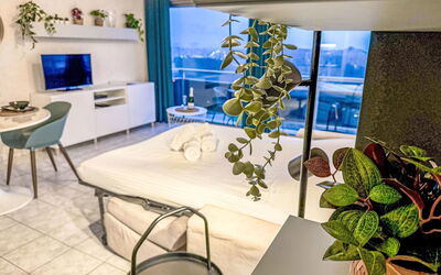 Accommodation:&nbsp;Studio 806 with Balcony 410.2