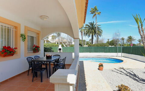 Vicky: Property, Building, Real Estate, House, Room, Swimming Pool, Interior Design, Resort, Vacation, Estate