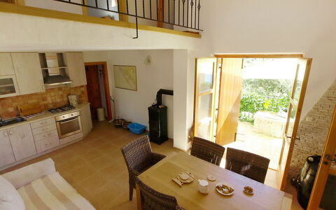 Jure: Room, Property, Building, Furniture, House, Interior Design, Living Room, Floor, Real Estate, Architecture