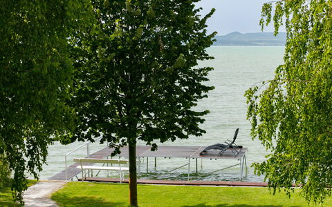 Balatonlelle 130: Water, Plant, Green, Tree, Natural Landscape, Branch, Shade, Land Lot, Grass, Body Of Water