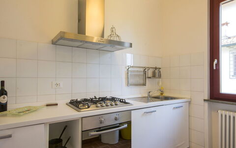 Casetta Ponticelli: Room, Property, Countertop, Kitchen, Furniture, Cabinetry, Building, Interior Design, House, Kitchen Stove