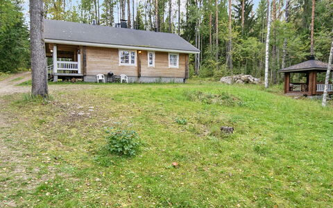 Mökki Mikkola: Cottage, House, Home, Garden Buildings, Siding, Log Cabin, Farmhouse, Estate, Shed, Yard