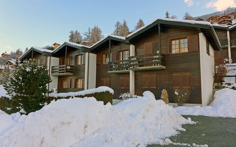 Tsamandon 22: Sky, Building, Property, Window, Snow, Cloud, Tree, House, Plant, Cottage