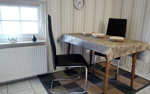 Hage 300: Furniture, Room, Desk, Table, Property, Floor, Interior Design, Chair, Building, Coffee Table