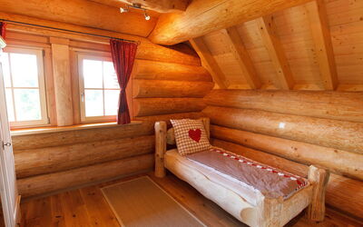 Accommodation:&nbsp;Ahorn 100.1