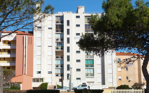 Le Barcarès 480: Residential Area, Property, Building, Architecture, House, Daytime, Apartment, Real Estate, Neighbourhood, Condominium
