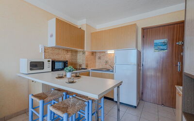 Accommodation:&nbsp;Amphitrite 480.1