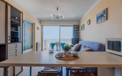 Accommodation:&nbsp;Amphitrite 480.1
