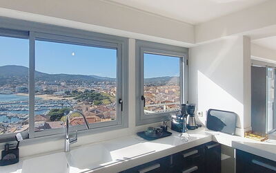 Accommodation:&nbsp;Le Palais de la Mer 148.3