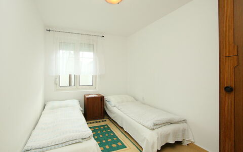 Apricot: Bed, Room, Furniture, Bedroom, Property, Floor, Bed Sheet, Bed Frame, Mattress, Bedding