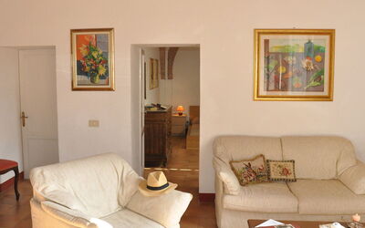Accommodation:&nbsp;La Ginestra 300.4
