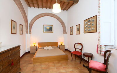 Accommodation:&nbsp;La Ginestra 300.4