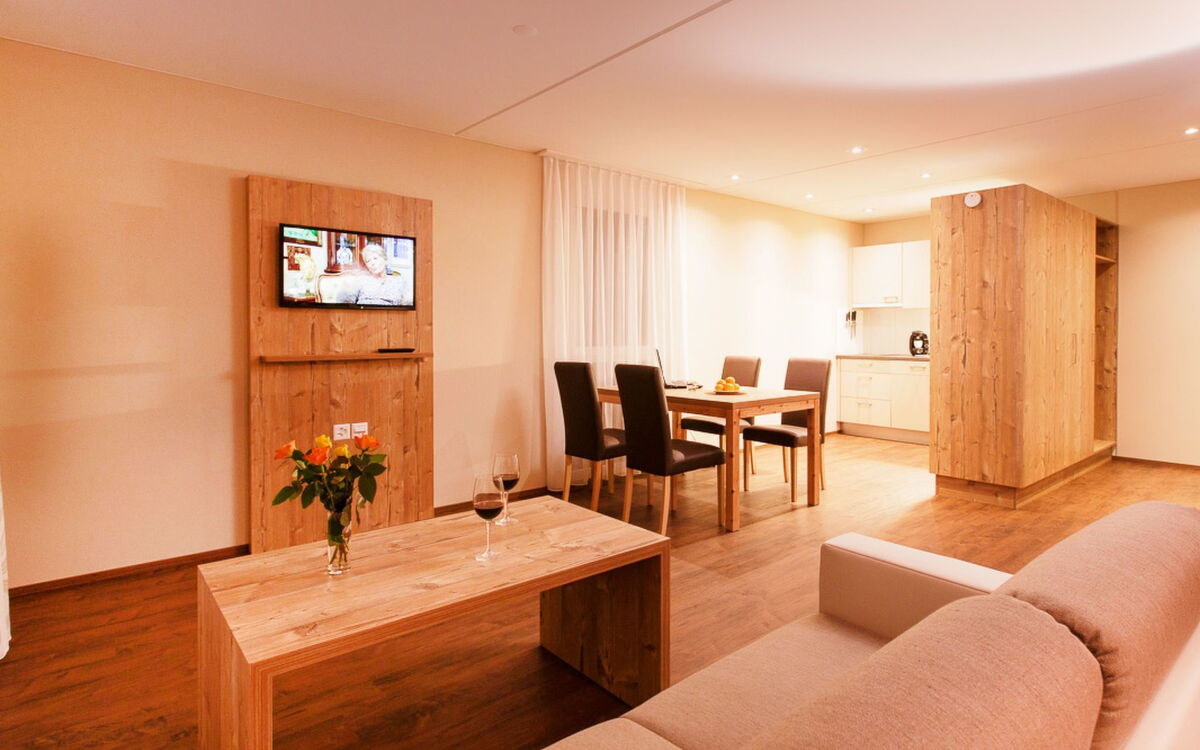 Accommodation:&nbsp;Wohntel 100.20