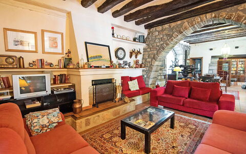 Can Trullas: Couch, Picture Frame, Property, Furniture, Living Room, Interior Design, Wood, Floor, Table, Studio Couch