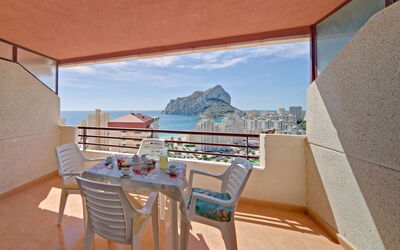 Accommodation:&nbsp;Coral Beach 958.5