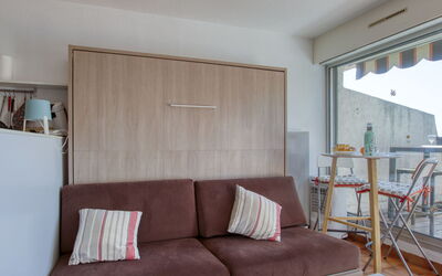 Accommodation:&nbsp;Le Bali 207.3